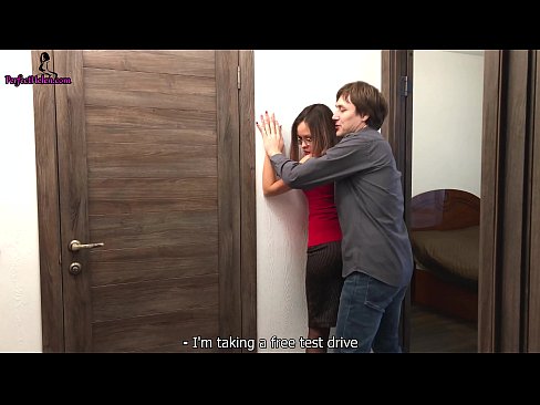 ❤️ ʻO Sexy Realtor Hoʻopaʻa ʻo ia i kāna Pussy a me kāna ʻakaʻaka ʻoiai ke kūʻai aku nei i kāna hale noho - Krempai Fuck video ma haw.teatroporno.ru ️❤