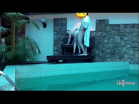 ❤️ Kāhea ʻo Boss i ke kaikamahine i ka loko wai, akā ʻaʻole hiki iā ia ke pale i ka wela Fuck video ma haw.teatroporno.ru ️❤